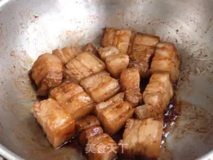 Make Five flowers to burn wild mushrooms step 6