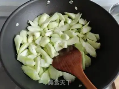 Make The bouquet soup step 2