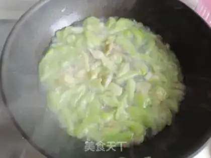 Make The bouquet soup step 6