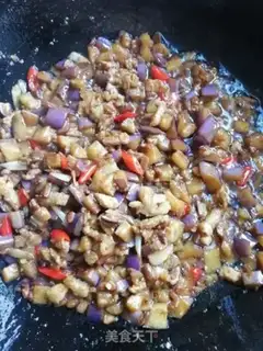 Make Meat and tomato sauce step 8