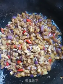 Make Meat and tomato sauce step 9