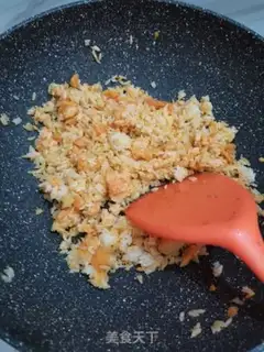 Make Eggs and potatoes step 1