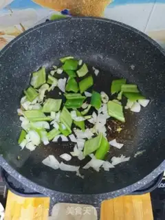 Make Goose eggs and beef step 8
