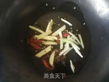 Make Carrot potatoes, ribs step 4