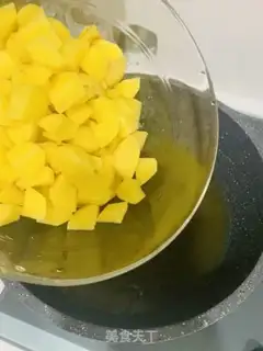 Make Potato soup step 1