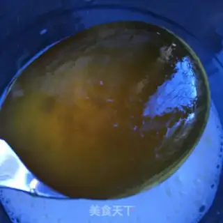 Make Red tea honey milk step 5