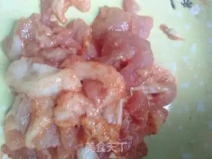 Make Hot cabbage makes meat step 1