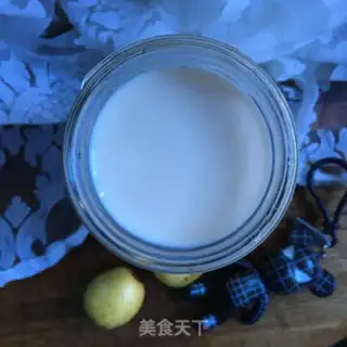 Make Red tea honey milk step 7