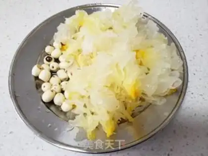 Make Silver Ears Spill step 1