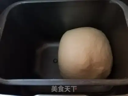 Make Almond sauce toast step 1