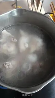 Make Pork soup step 2