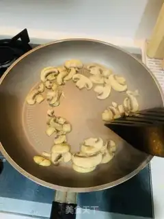 Make Olive oil pasta step 6