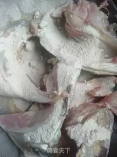 Make Red, fat fish head step 1