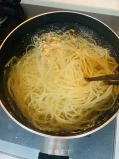 Make Olive oil pasta step 8