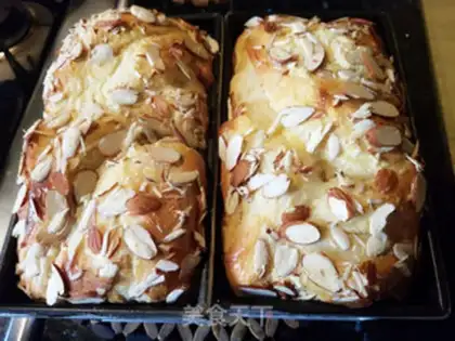 Make Almond sauce toast step 15