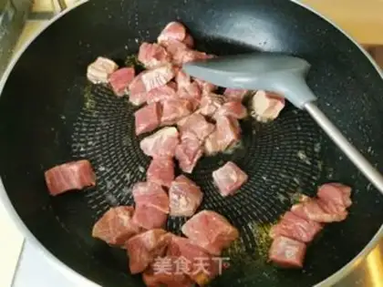 Make Beef curry step 1