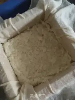 Make Sour soybeans, potatoes step 1