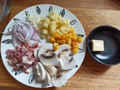 Make Bacon soup step 0