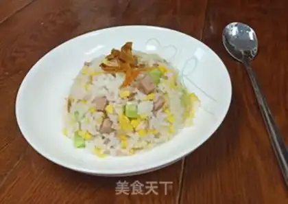 Make Cucumber ham and egg fried rice step 7