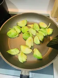 Make Rosemary Olive Fried Steak step 4