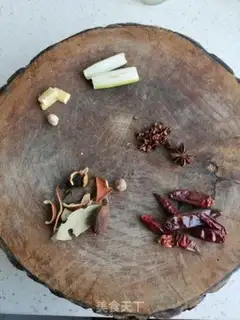 Make Red beef noodles step 5