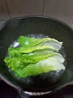 Make Egg shrimp soup step 4