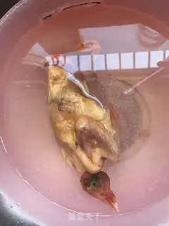 Make Lotus pigeon soup step 0