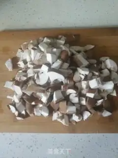 Make Spam with mushroom sauce step 2