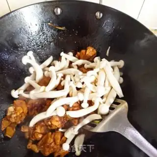 Make The chickens are burning white mushrooms step 7