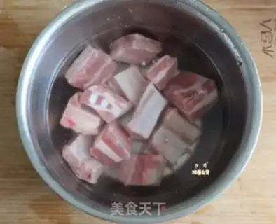 Make Red-tree steak soup step 0