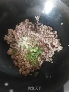 Make Spam with mushroom sauce step 8