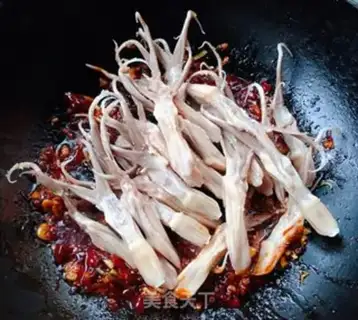 Make Spicy duck tongue step 5