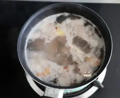 Make Red-tree steak soup step 2