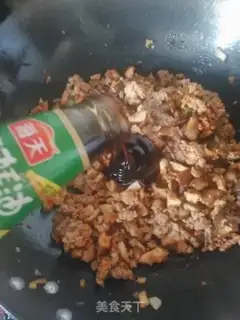 Make Spam with mushroom sauce step 13