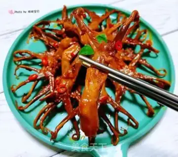 Make Spicy duck tongue step 11