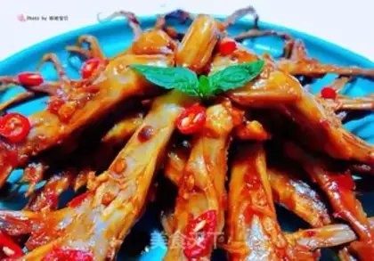 Make Spicy duck tongue step 13