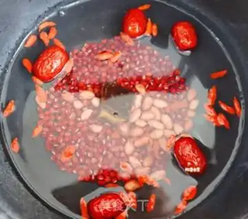 Make Five red soup step 1