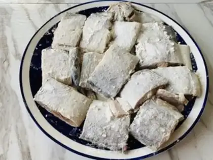 Make Spicy fish step 1