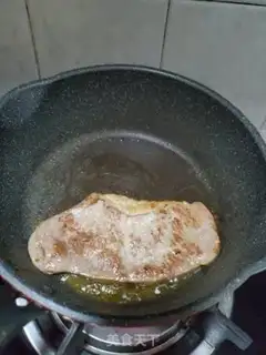 Make Black pepper steak with pasta step 4