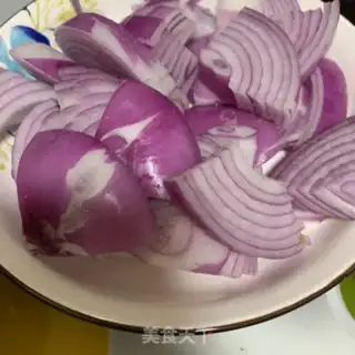 Make I used to make onions with flowers and sauce step 8