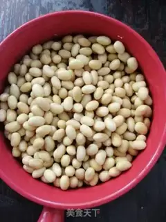 Make Soybeans hoove soup step 1