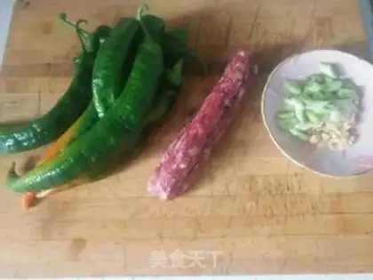 Make Pepper fried sausage step 0