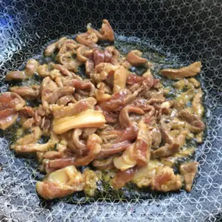 Make Five bouquets of beans step 5