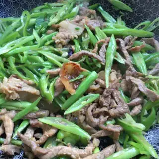 Make Five bouquets of beans step 6