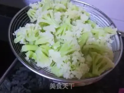 Make Garlic flowers step 0