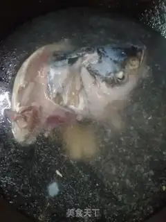Make Coughfish head soup step 6