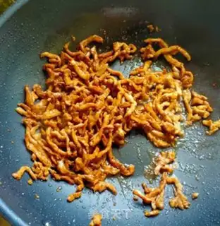 Make Steamed halogen noodles step 9