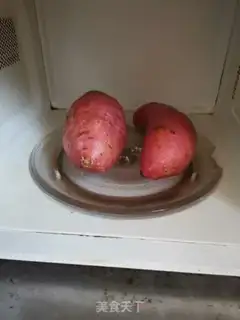 Make Microwave roasted potatoes step 0
