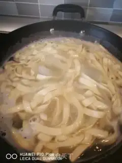 Make A bowl of onion noodles step 17