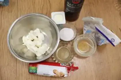 Make Cranberry mirror cheesecake step 0